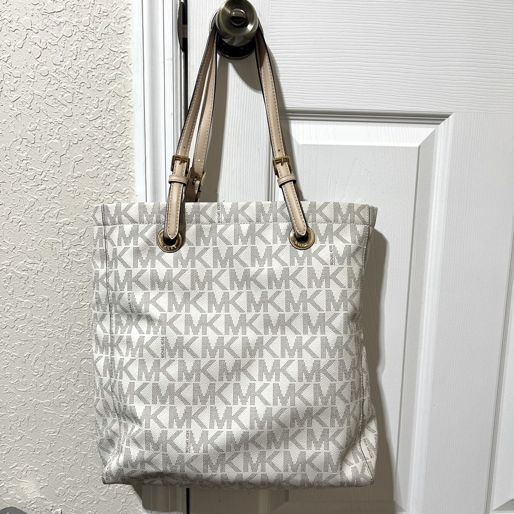 Michael Kors tote